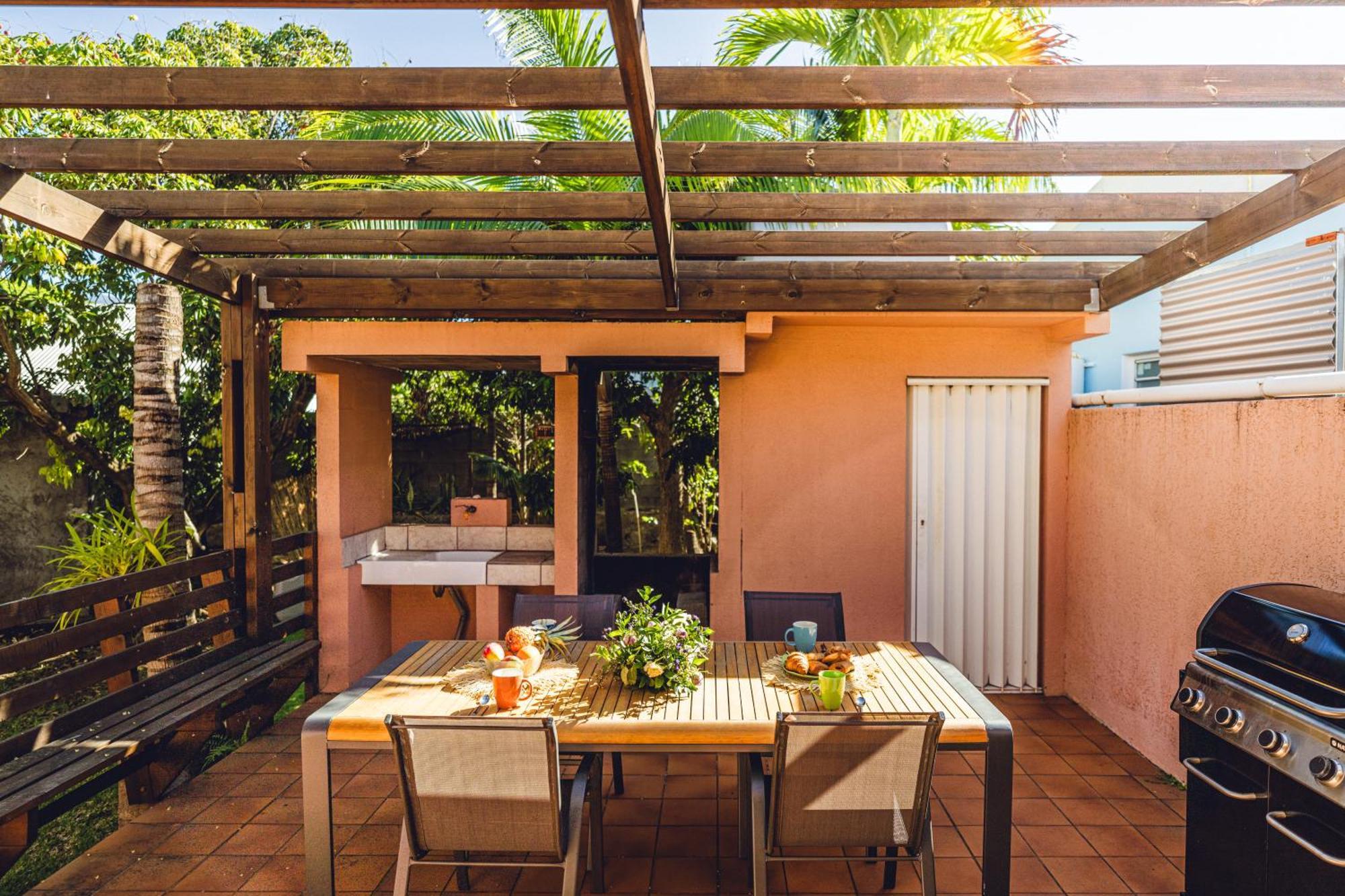 L'Oasis Saint Pierroise Et Son Jacuzzi Vila Exterior foto