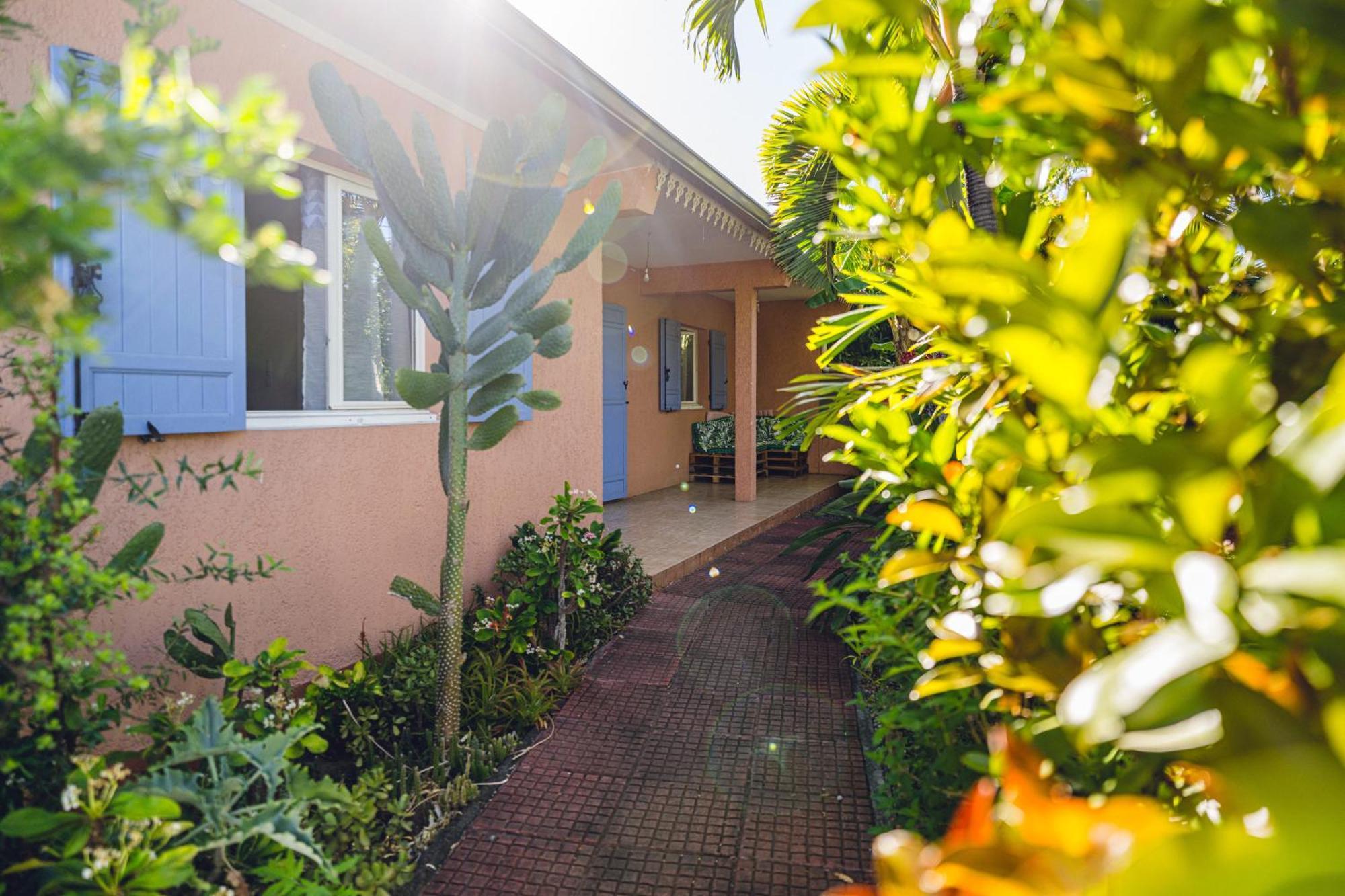 L'Oasis Saint Pierroise Et Son Jacuzzi Vila Exterior foto